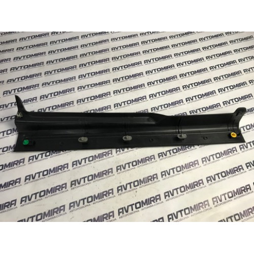  Накладка на поріг передня внутрішня ліва Fiat Punto 2009-2011 735488152